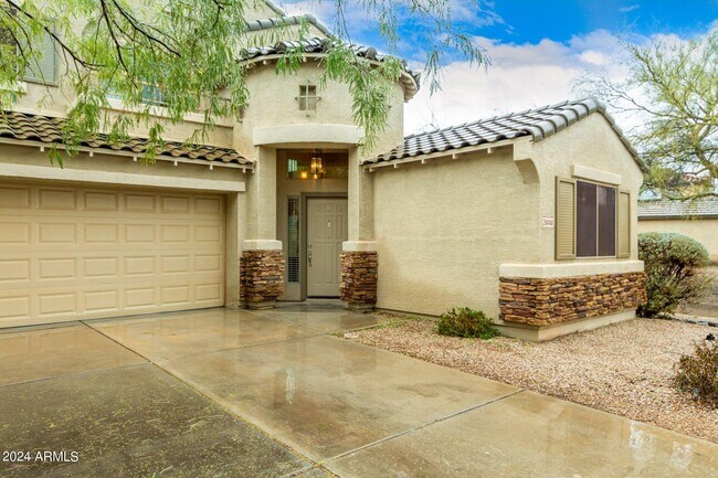 Photo - 28446 N Dolomite Ln