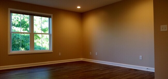 Photo - 1014 Middlebrook Ave