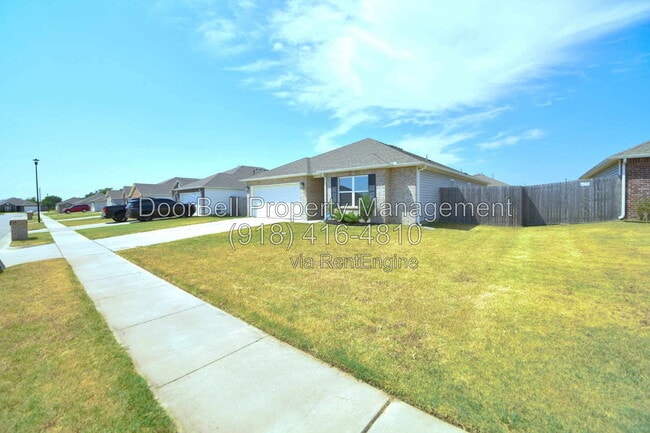 Photo - 14627 E 39th St S