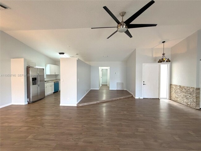 Photo - 8721 NW 47th St