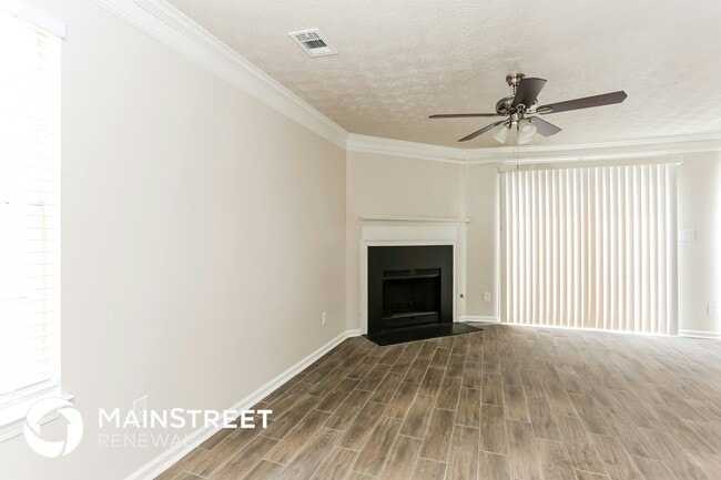 Photo - 6621 Ivy Log Dr SW