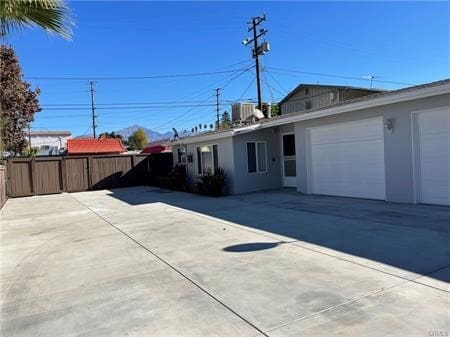 Photo - 325 La Paloma St