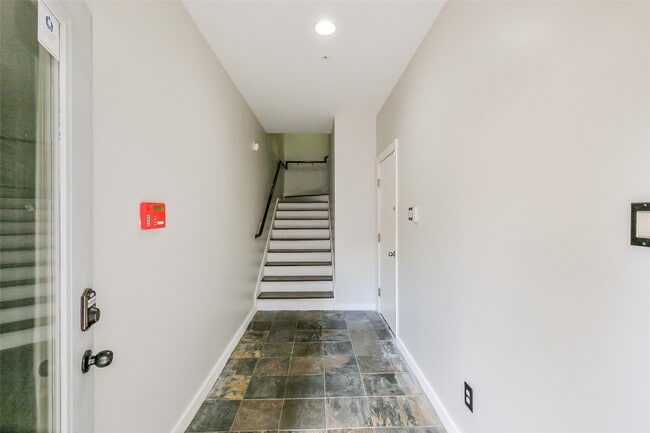 Photo - 5710 Winsome Ln