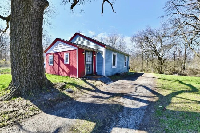 Photo - Charming 3-Bedroom Home Near Forest Manor Elementary!