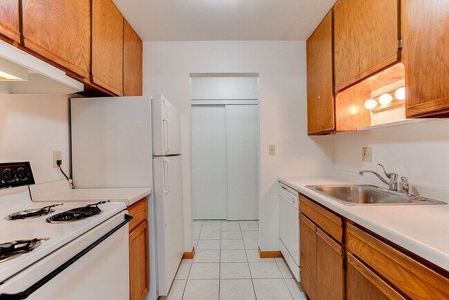 Arden Court Apartments