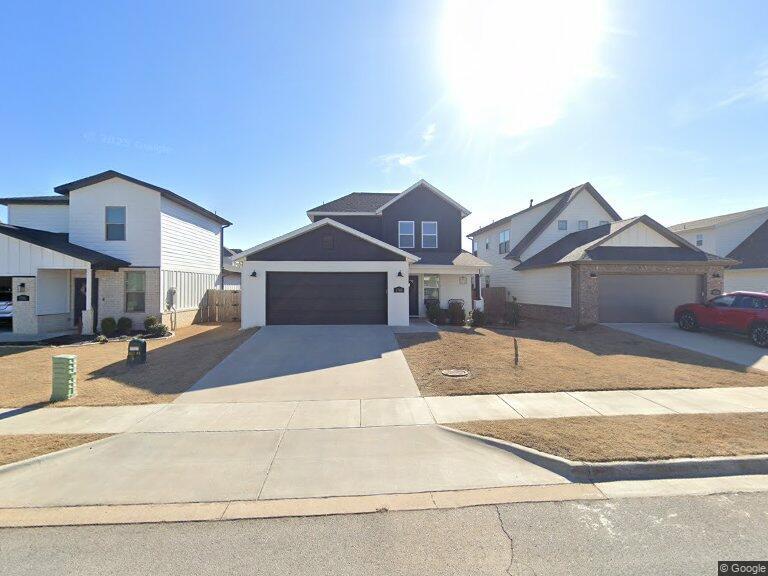 Photo - 1708 W Broadway Pl
