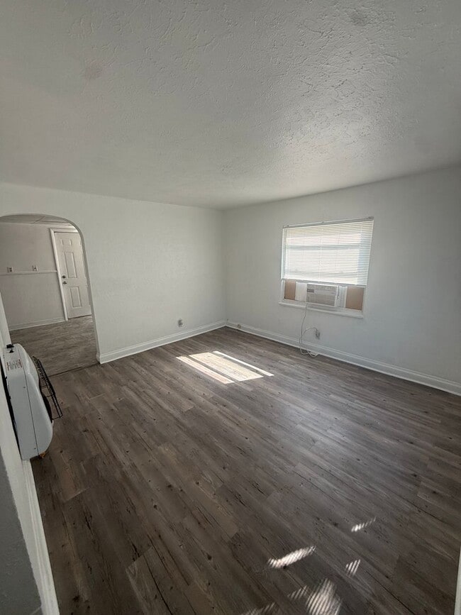 Photo - 208-210 10th Ave Unidad 208 10th Ave
