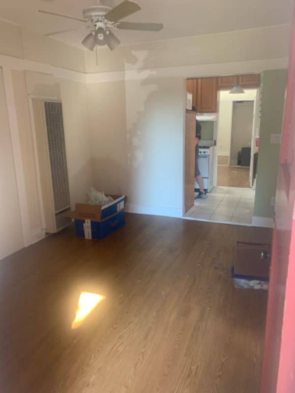 Photo - 3979 Centre St Unit 3977 1/2 Centre St