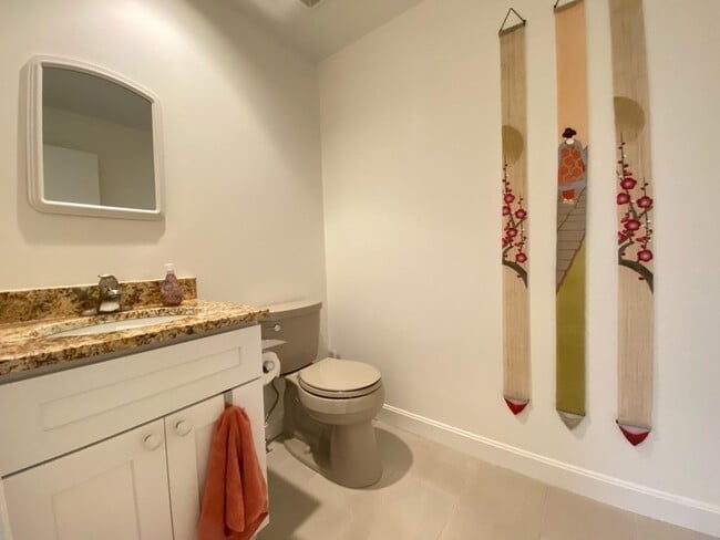 Photo - 473 Beacon St Unit 8