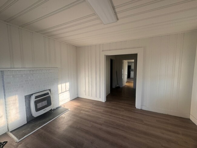 Photo - 1115 Myrtle St SW