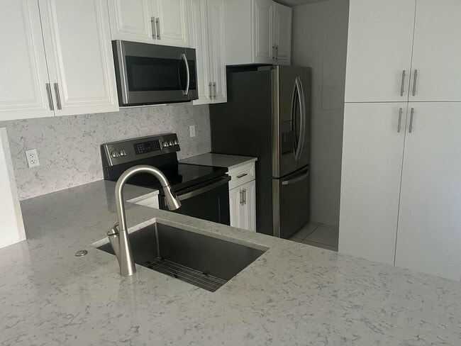 Photo - 209 Foxtail Dr Unit B1