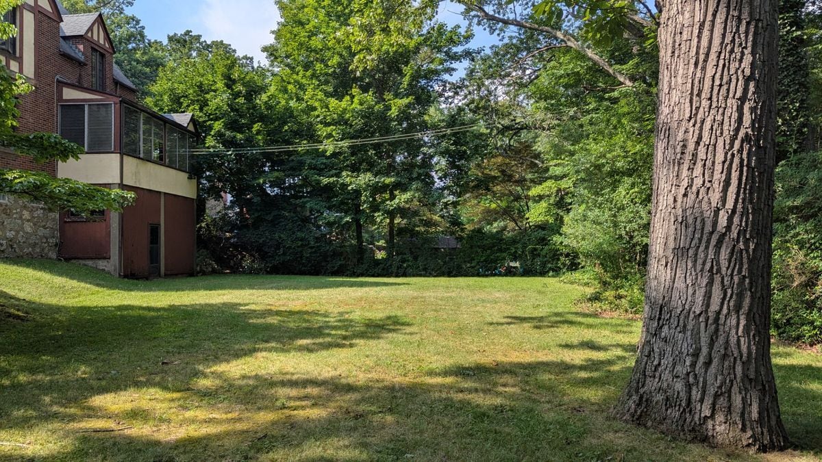 Photo - 78 Roe Ave