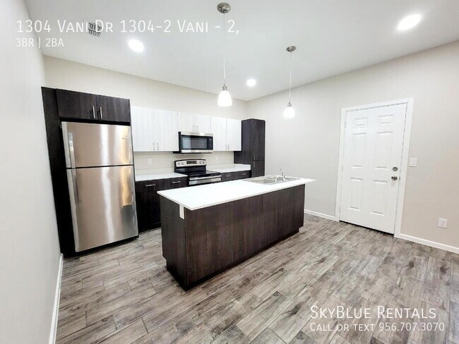 Photo - 1304 Vani Dr Unit 2,