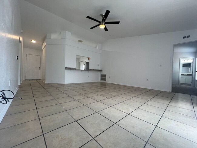 Photo - 150 Cloverdale Rd