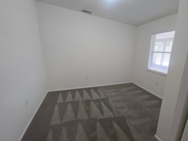 Photo - 9808 Glen Moor Ln