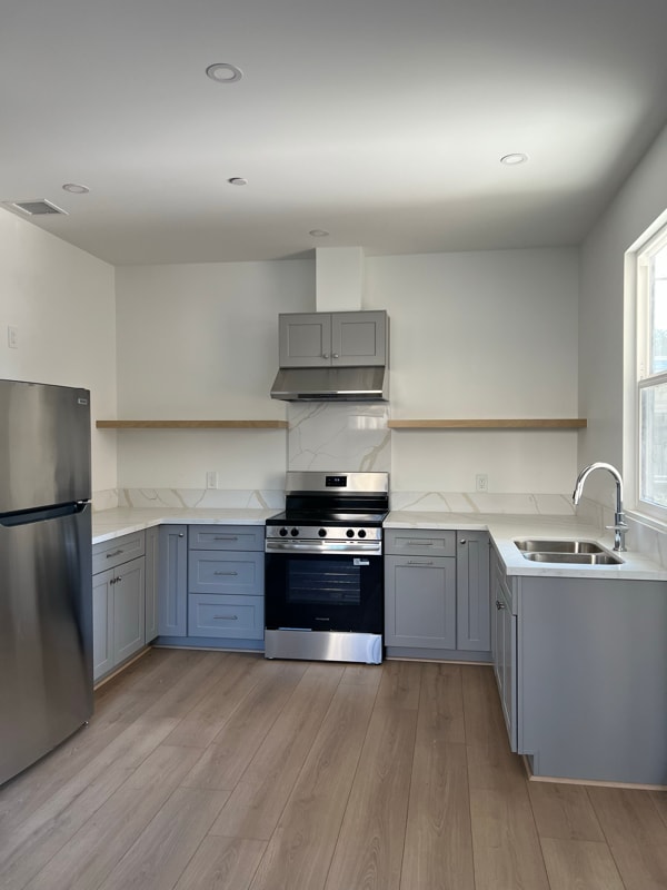 Photo - 919 Wildrose Ave