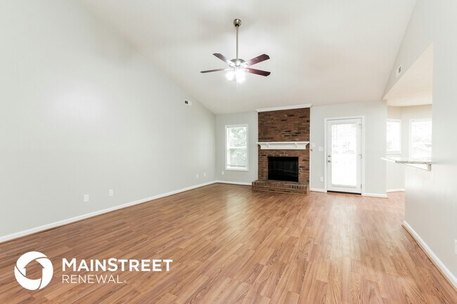 Photo - 10141 Crayton Dr