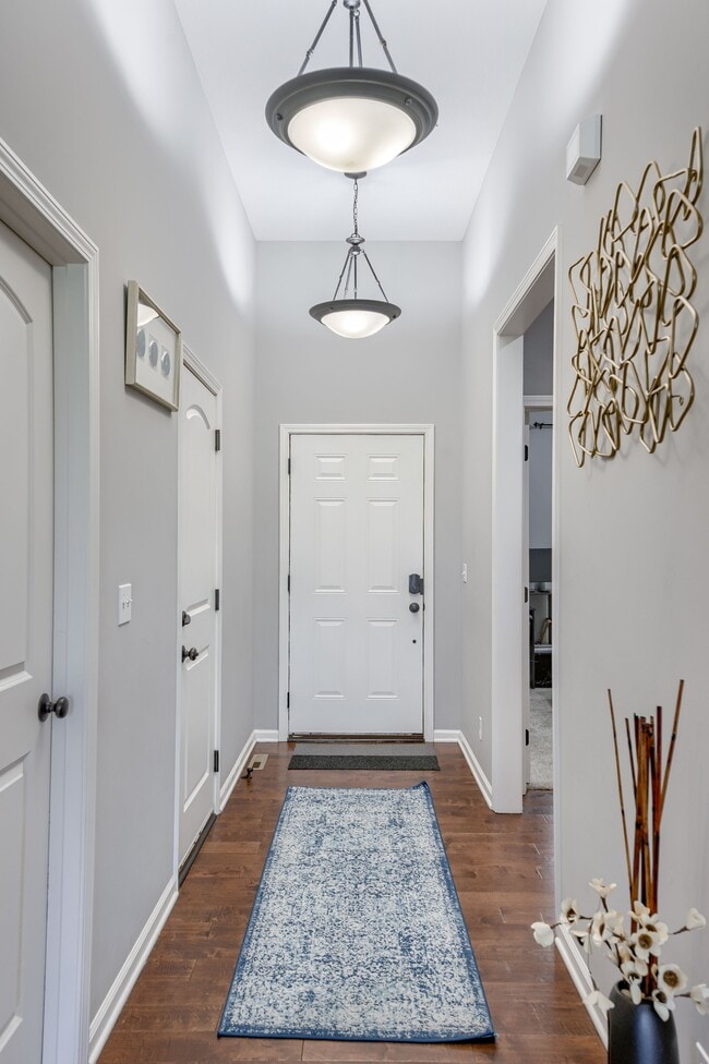 Photo - 15523 Valley View Dr