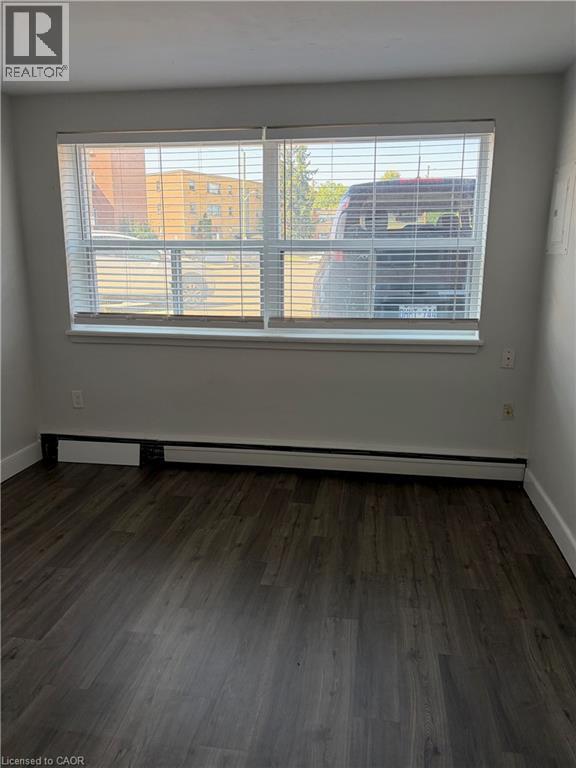 Photo - 2 Grant Blvd Unit 3