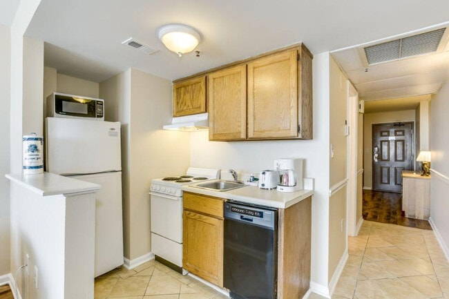 Photo - 2310 N Ocean Blvd Unidad ID1267261P