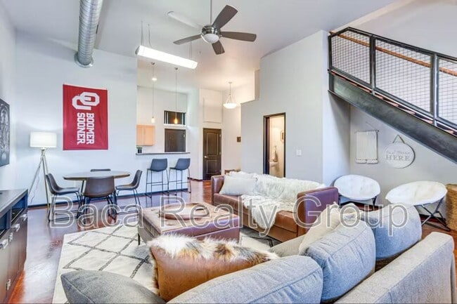 Photo - 375 Triad Village Dr