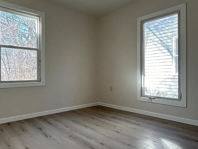 Photo - 1011 Hudson Ave Unit Apt 1