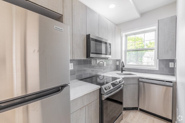 1 BR, 1 BA - The Smith Corner