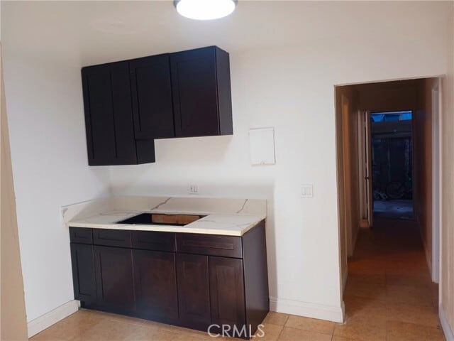 Building Photo - 687 Karesh Ave Unit 1 Rental