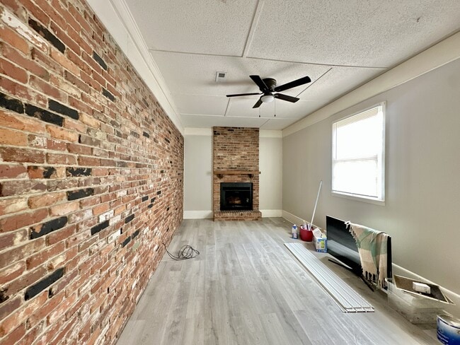 Photo - 2600 Deborah Dr