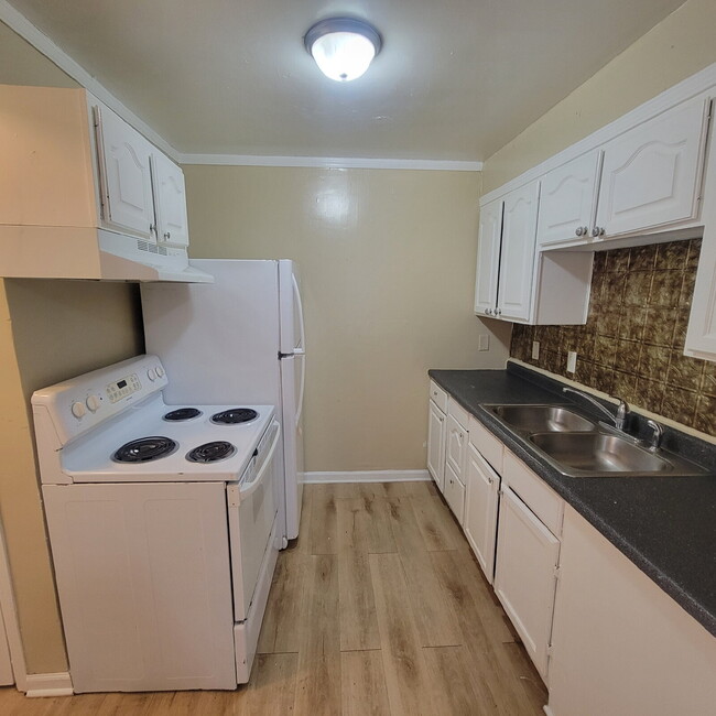 Photo - Amazing Irvington 3BR/1BA House!