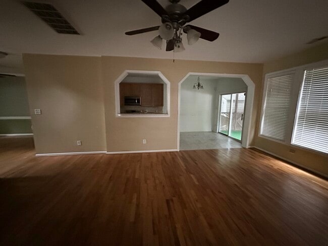Photo - 3409 Sunbright Ln
