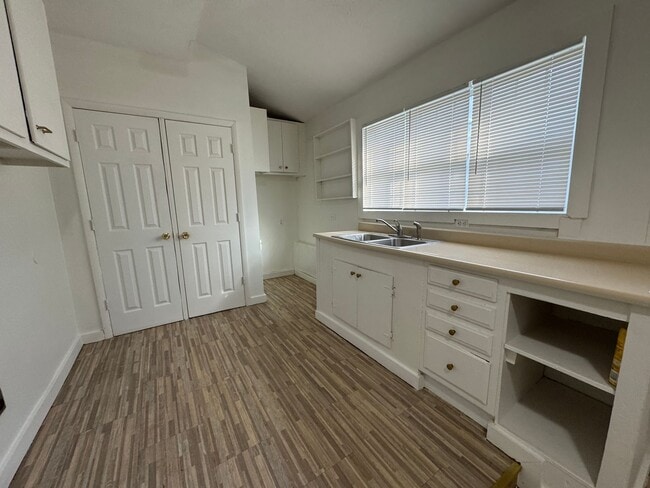 Photo - Now showing this 1BR, 1BA located at 960 1...