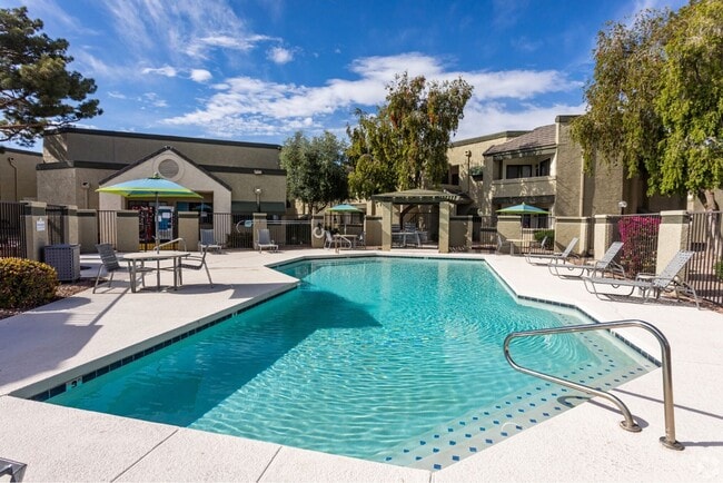 Val Vista Gardens Apartments