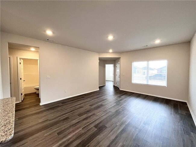 Photo - 2721 Elliott St