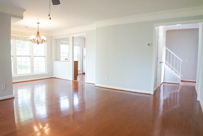 Photo - 2816 Emma Lee St Unit 301