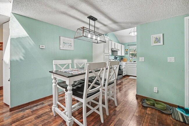 Photo - 416 Wright St Unit 304
