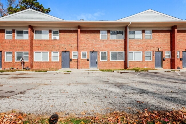 Building Photo - 6062 E 16th St