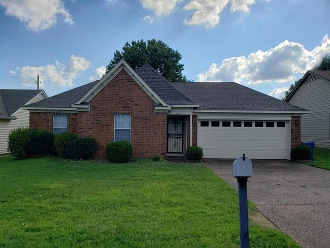Photo - 1255 Grange Way Dr House