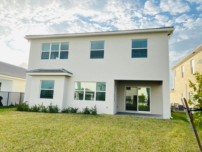 Photo - 14476 Spruce Pne Dr