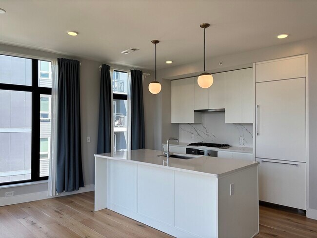 Photo - 191 Washington St Unidad 725 Rental