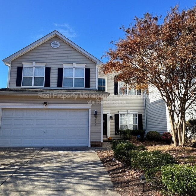 Building Photo - 338 Luke Meadow Ln