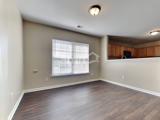 Photo - 126 Avalon Rd