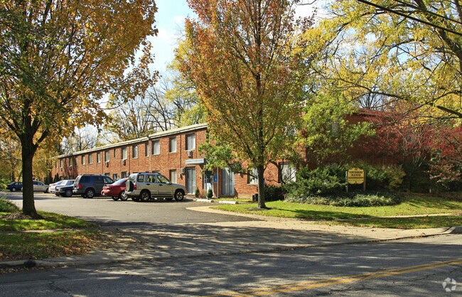 Northshore Manor - Northshore Manor