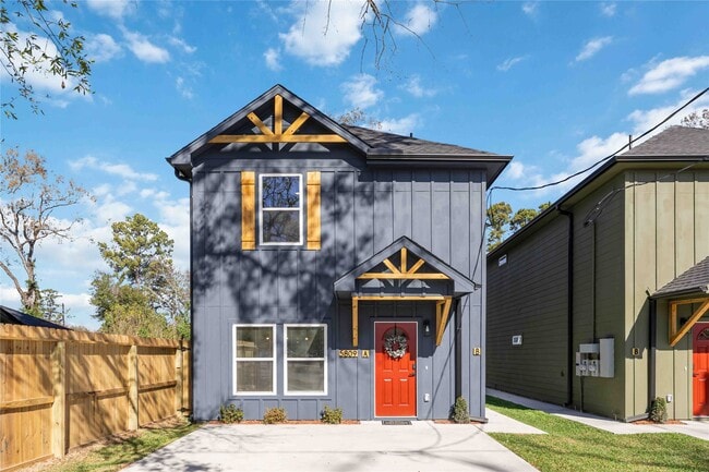 Building Photo - 5809 Senior