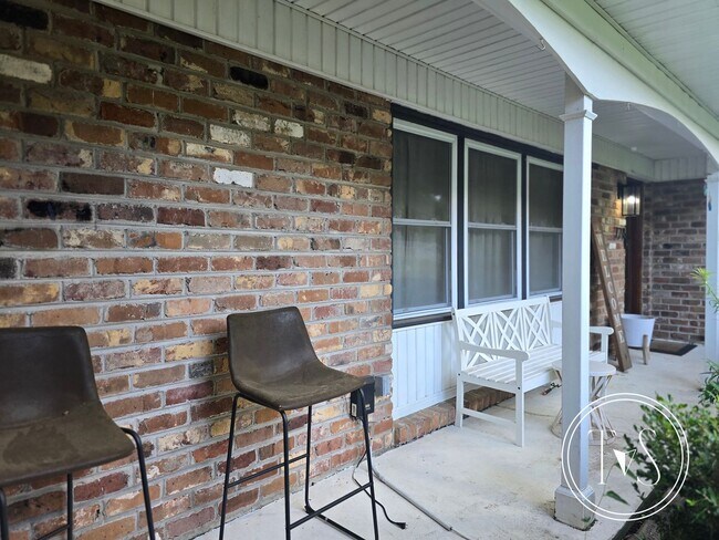 728 Windsor Rd