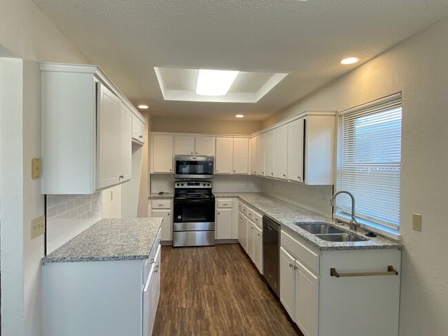 Photo - Edmond Schools - Newly Renovated 3 bedroom 2 bath