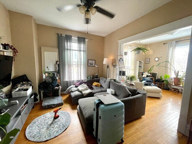 Photo - 601 NE Main St Unit 1