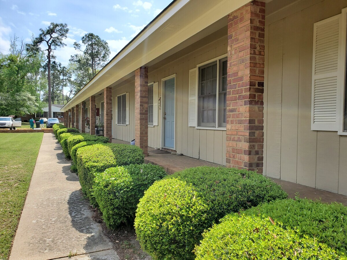 Photo - 5th Avenue Apartments