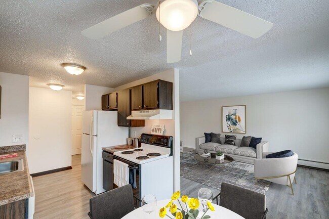 Hilton Village Apartment Homes
