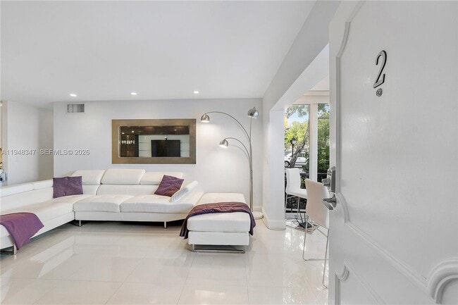 Photo - 6261 Bay Club Dr Unit 2